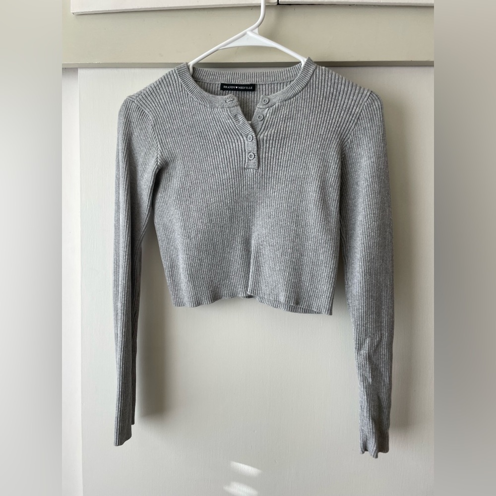 Cropped sweater